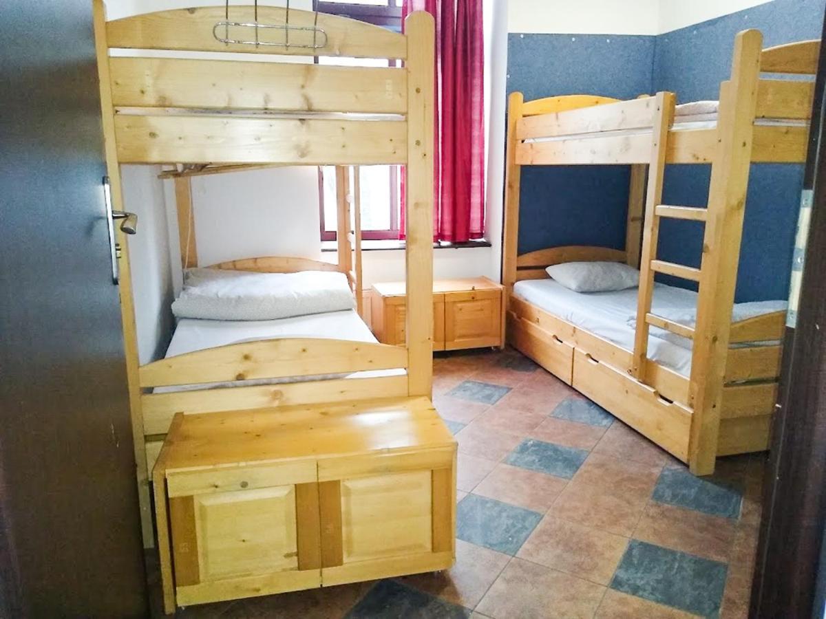 Hostal Music Piotrkowska